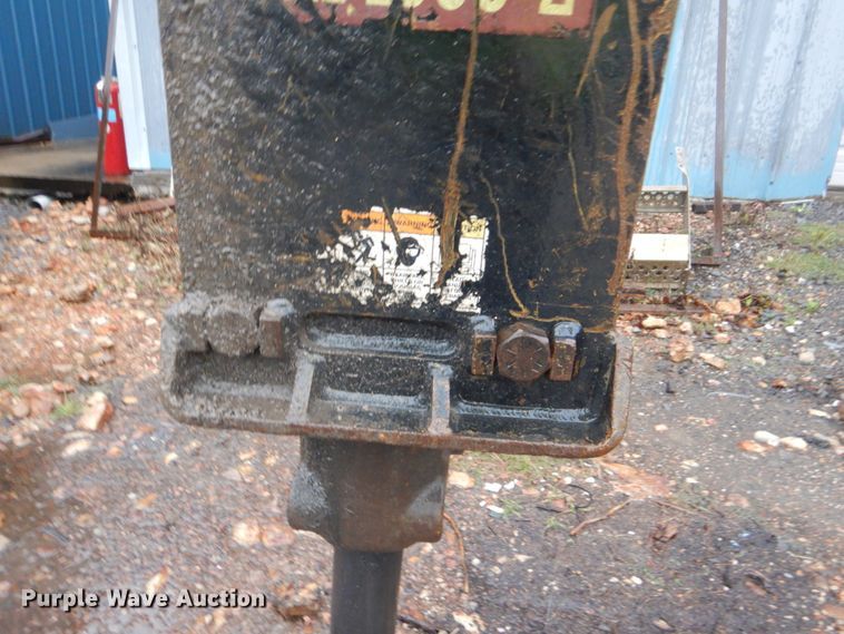 image for item FF9033 Husky HH1000-2 breaker