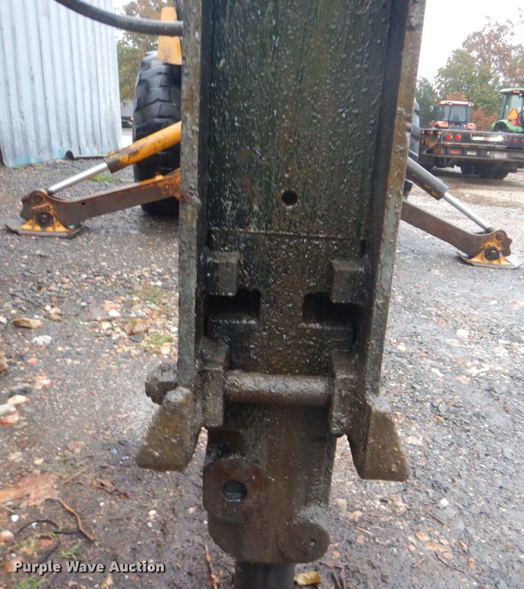 image for item FF9033 Husky HH1000-2 breaker