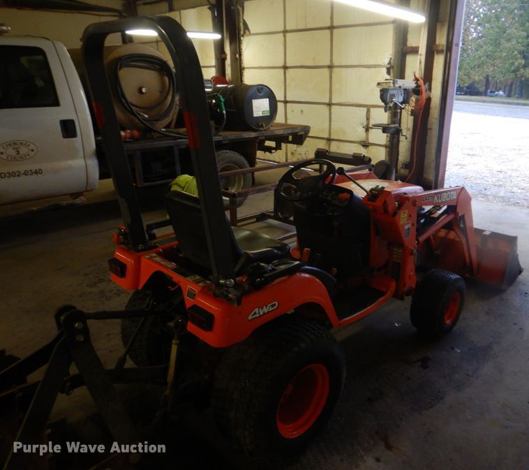 image for item FF9034 Kubota BX2200D tractor