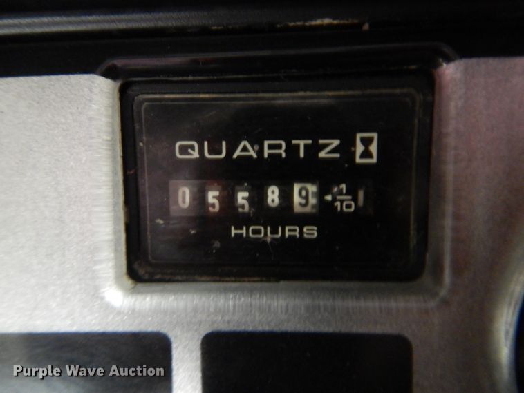 image for item FF9034 Kubota BX2200D tractor