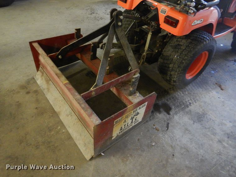 image for item FF9034 Kubota BX2200D tractor