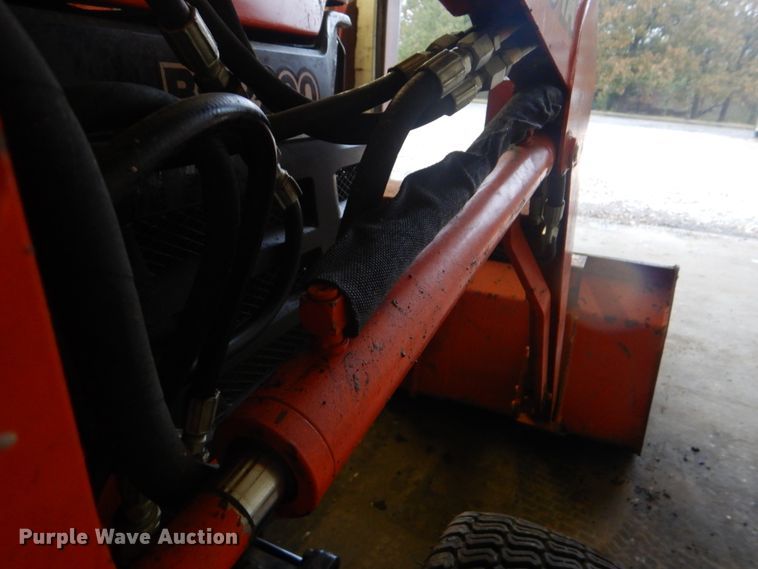 image for item FF9034 Kubota BX2200D tractor