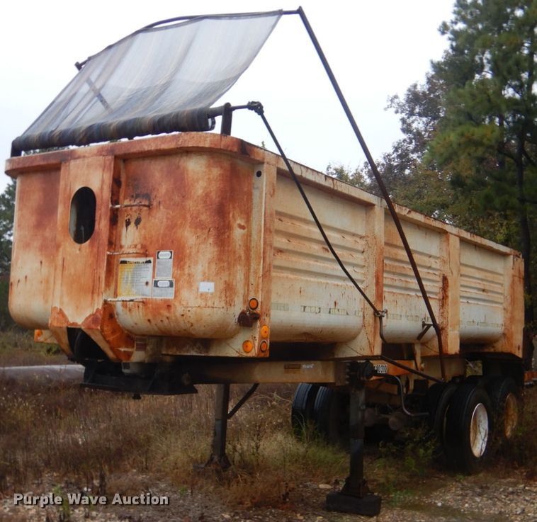 image for item FF9035 1994 Clement HSLW2326 end dump trailer