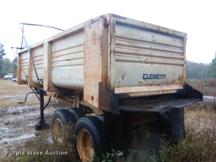 image for item FF9035 1994 Clement HSLW2326 end dump trailer