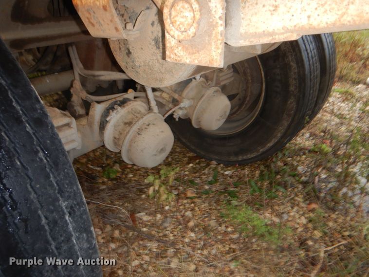 image for item FF9035 1994 Clement HSLW2326 end dump trailer