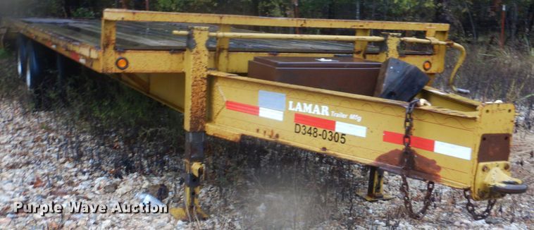 image for item FF9037 2006 Lamar utility trailer