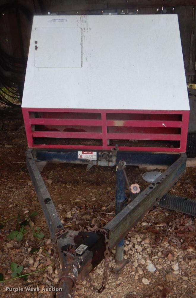 image for item FF9038 Chicago Pneumatic 185 air compressor