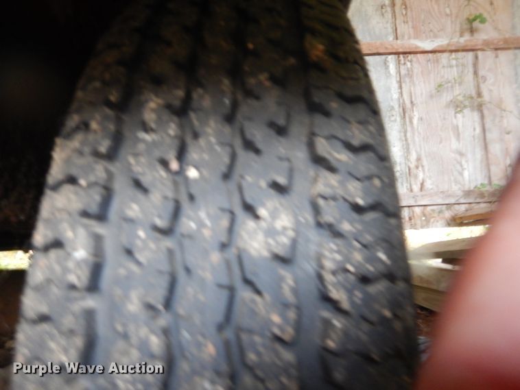 image for item FF9038 Chicago Pneumatic 185 air compressor