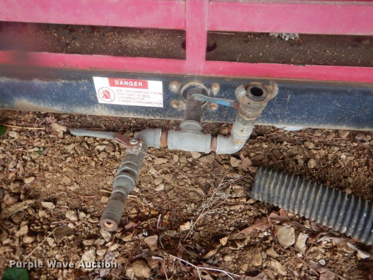 image for item FF9038 Chicago Pneumatic 185 air compressor