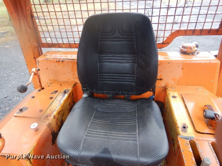 image for item FF9039 Caterpillar D5B dozer