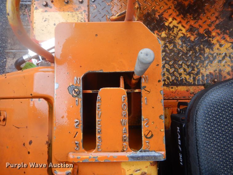 image for item FF9039 Caterpillar D5B dozer