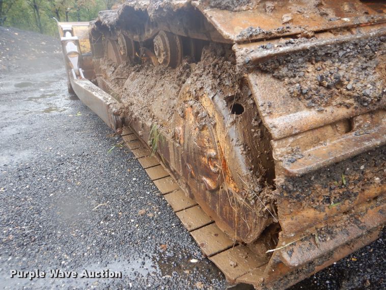 image for item FF9039 Caterpillar D5B dozer
