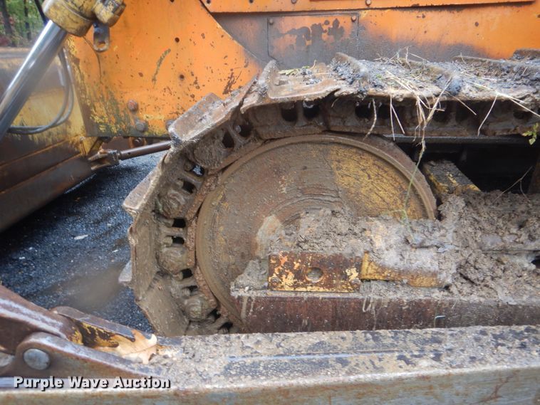 image for item FF9039 Caterpillar D5B dozer