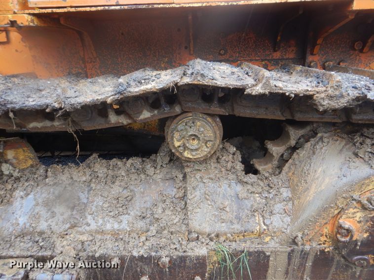 image for item FF9039 Caterpillar D5B dozer