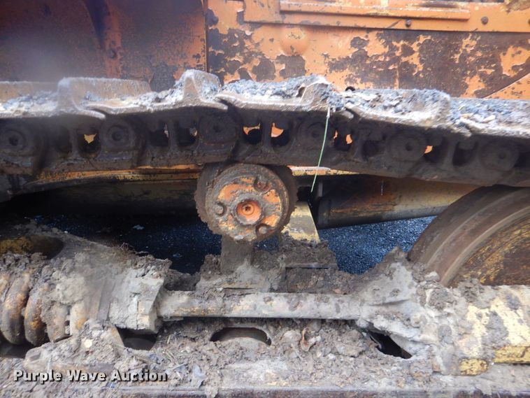 image for item FF9039 Caterpillar D5B dozer