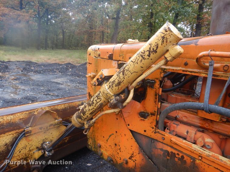 image for item FF9039 Caterpillar D5B dozer