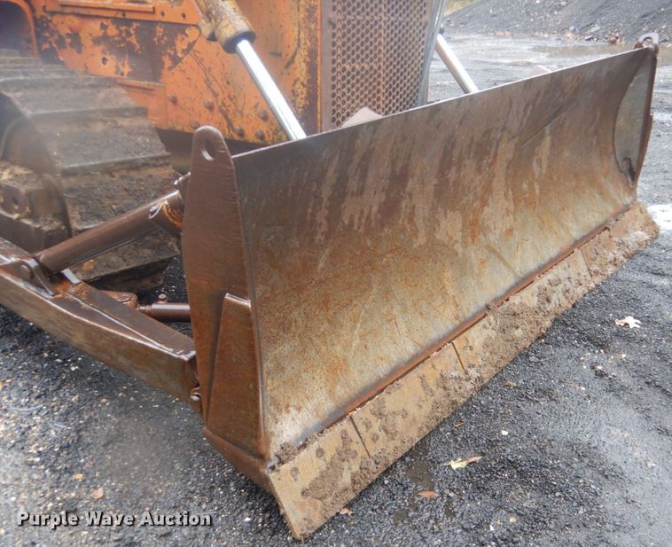 image for item FF9039 Caterpillar D5B dozer