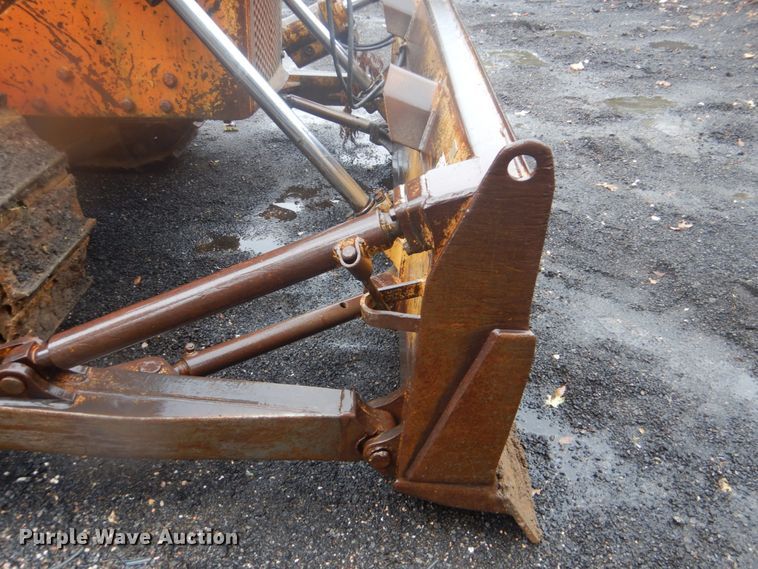 image for item FF9039 Caterpillar D5B dozer