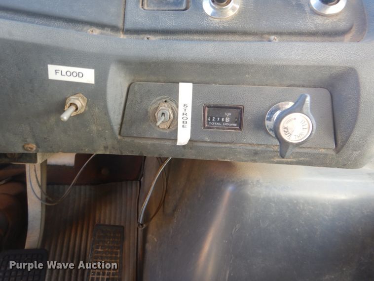 image for item FF9077 1992 Ford L8000 sewer jetter truck