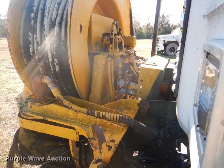 image for item FF9077 1992 Ford L8000 sewer jetter truck