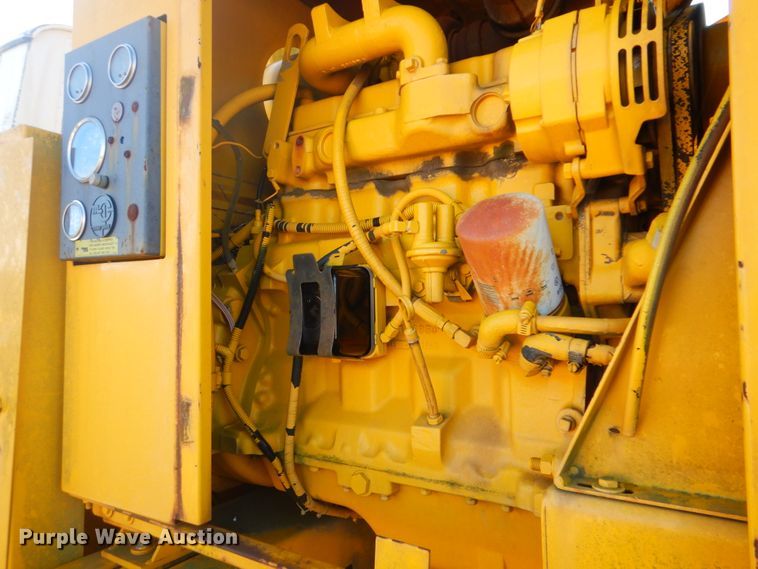 image for item FF9077 1992 Ford L8000 sewer jetter truck