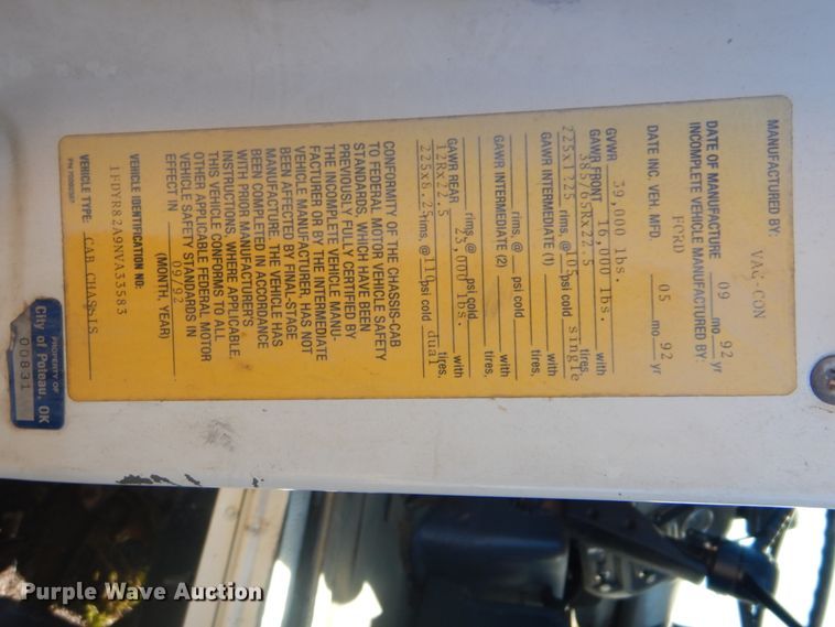 image for item FF9077 1992 Ford L8000 sewer jetter truck