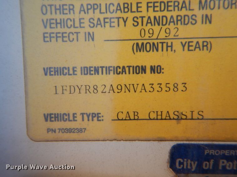 image for item FF9077 1992 Ford L8000 sewer jetter truck