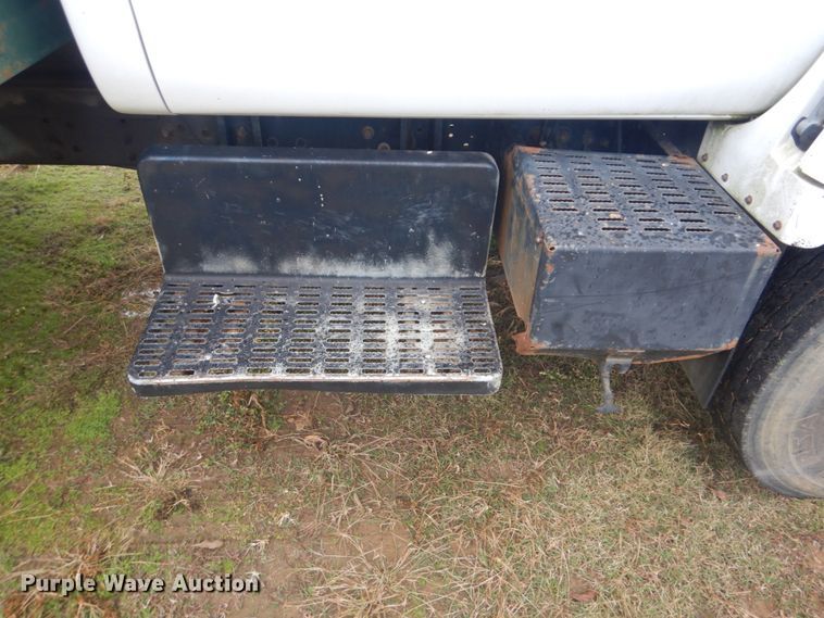 image for item FF9078 1999 Chevrolet C6500 dump truck