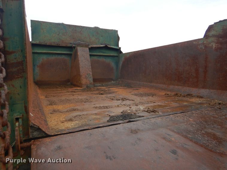 image for item FF9078 1999 Chevrolet C6500 dump truck