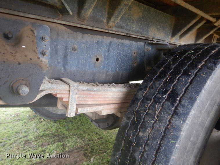 image for item FF9078 1999 Chevrolet C6500 dump truck