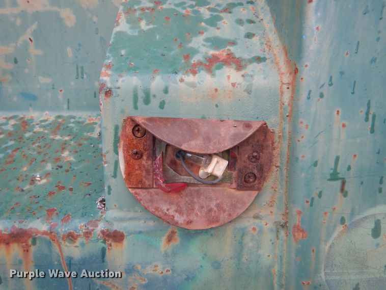 image for item FF9078 1999 Chevrolet C6500 dump truck