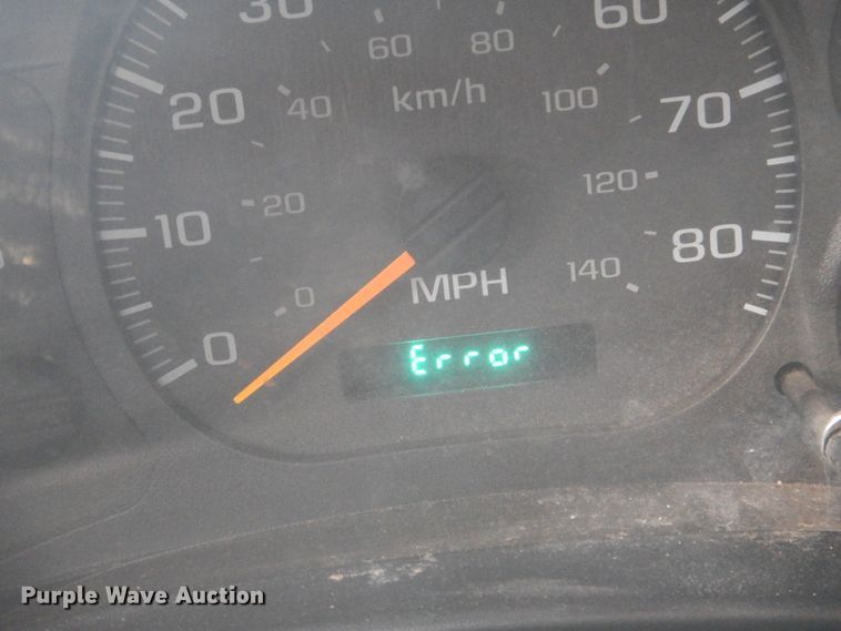 image for item FF9079 2004 Chevrolet C7500 dump truck