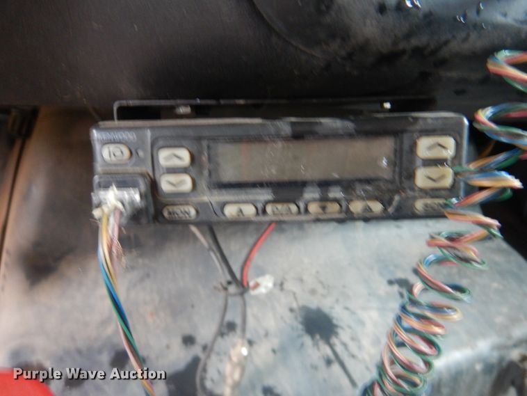 image for item FF9079 2004 Chevrolet C7500 dump truck