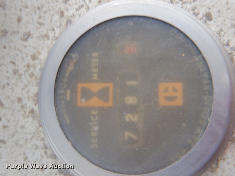 image for item FF9080 1981 Caterpillar 930 wheel loader