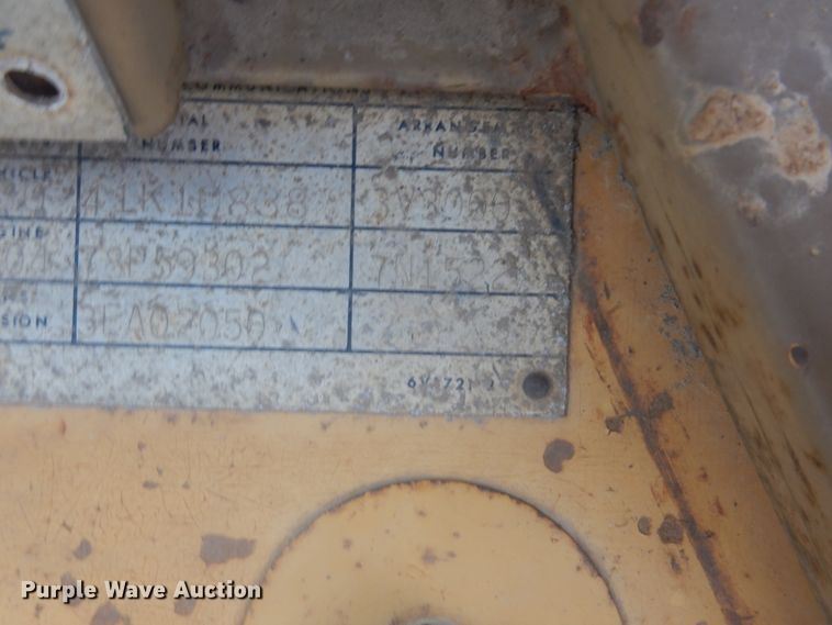 image for item FF9080 1981 Caterpillar 930 wheel loader