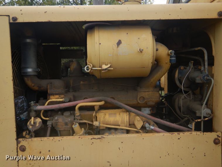 image for item FF9080 1981 Caterpillar 930 wheel loader