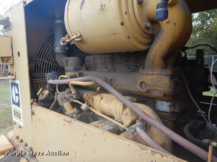 image for item FF9080 1981 Caterpillar 930 wheel loader