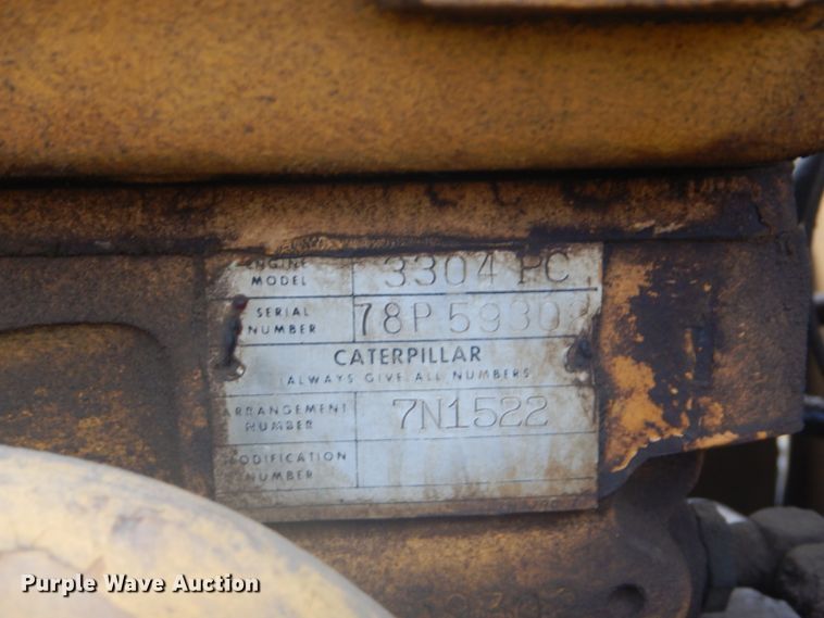 image for item FF9080 1981 Caterpillar 930 wheel loader