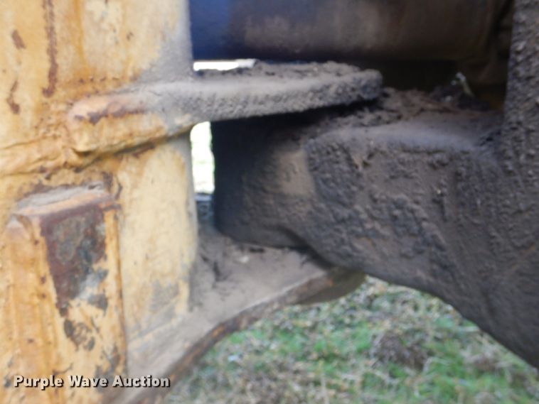 image for item FF9080 1981 Caterpillar 930 wheel loader