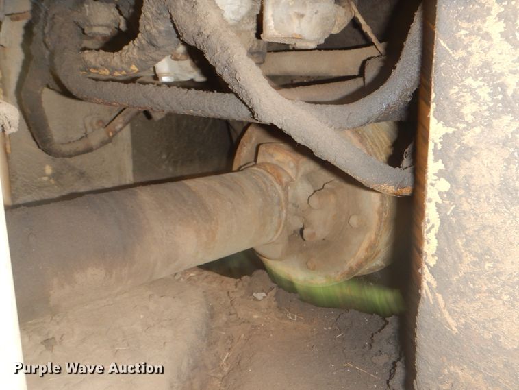 image for item FF9080 1981 Caterpillar 930 wheel loader