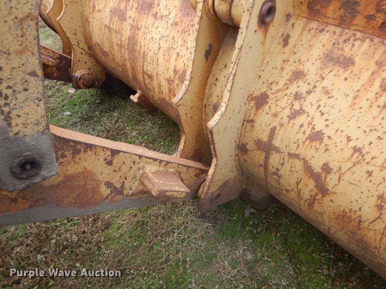 image for item FF9080 1981 Caterpillar 930 wheel loader