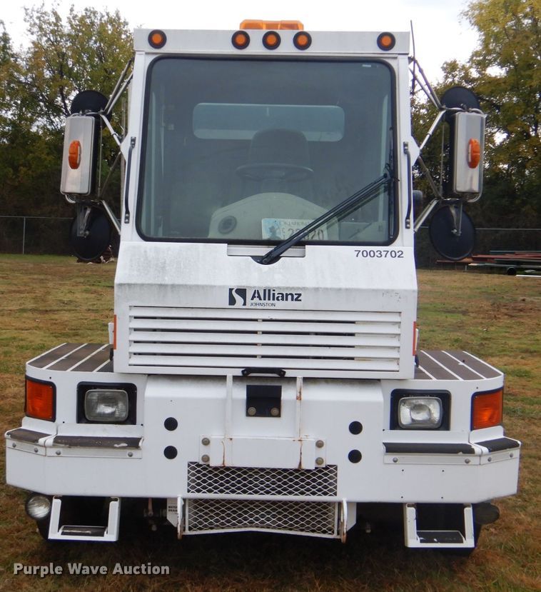 image for item FF9082 2007 Allianz 4000 street sweeper