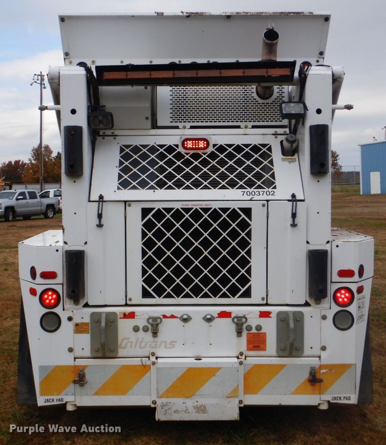 image for item FF9082 2007 Allianz 4000 street sweeper