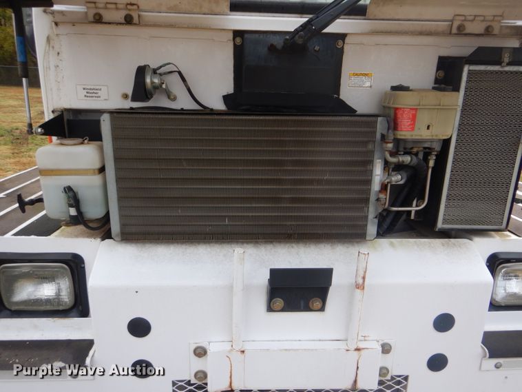 image for item FF9082 2007 Allianz 4000 street sweeper