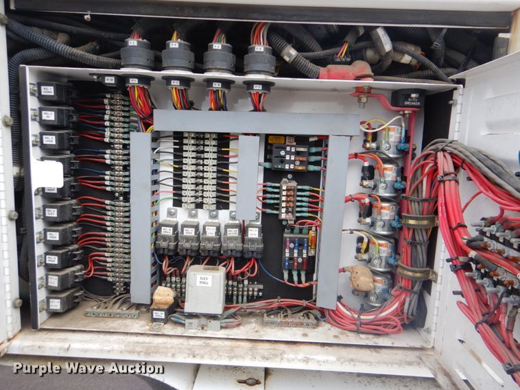 image for item FF9082 2007 Allianz 4000 street sweeper