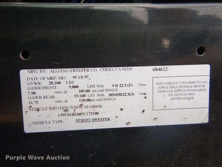 image for item FF9082 2007 Allianz 4000 street sweeper