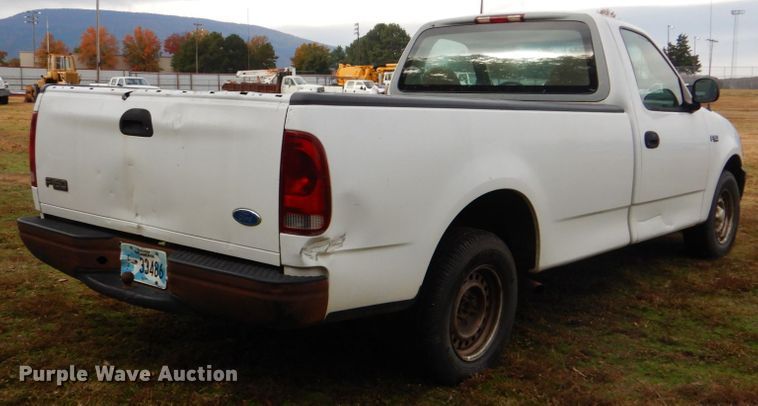 image for item FF9083 1997 Ford F150 pickup truck