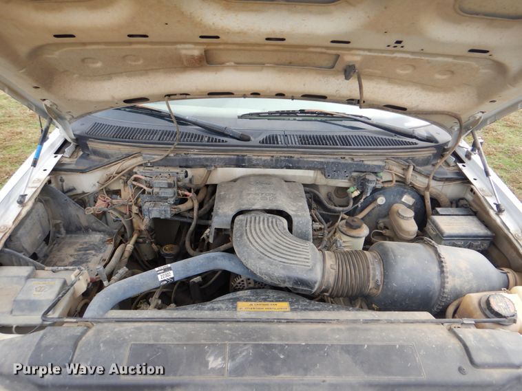 image for item FF9083 1997 Ford F150 pickup truck