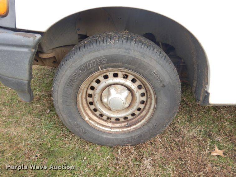 image for item FF9083 1997 Ford F150 pickup truck