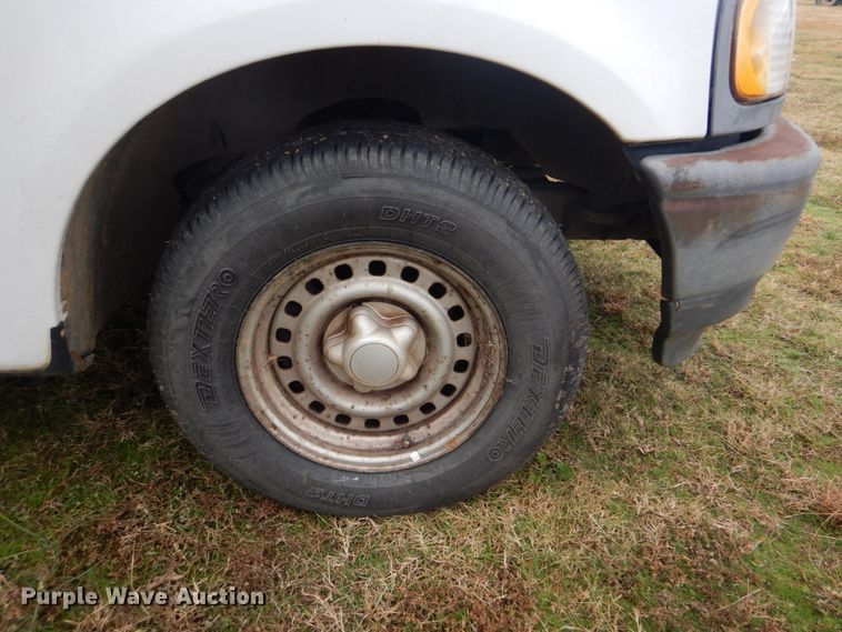 image for item FF9083 1997 Ford F150 pickup truck